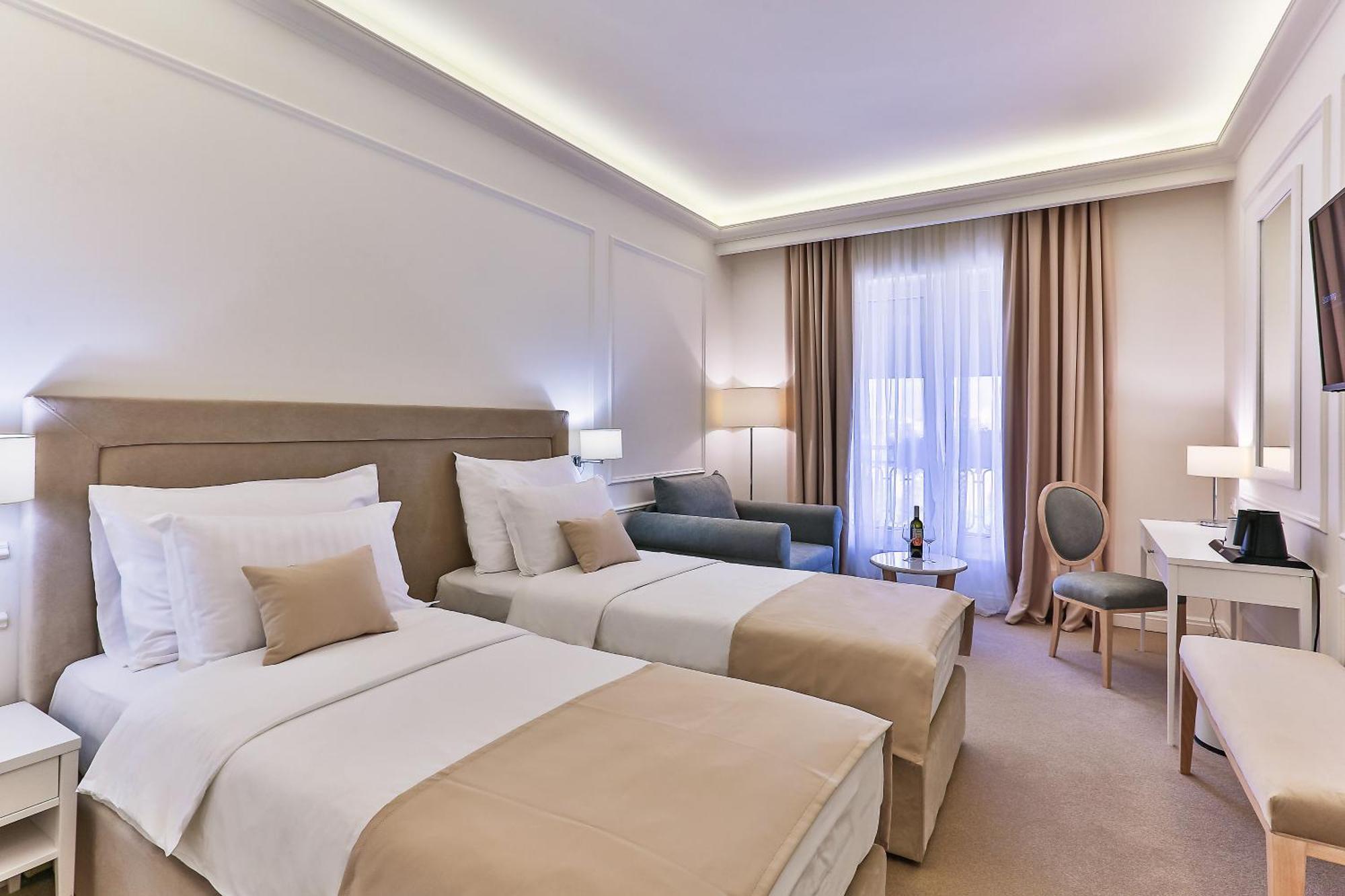 Hotel Eden Будва Екстериор снимка