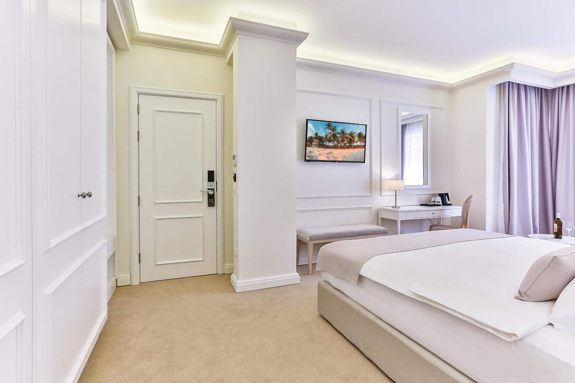 Hotel Eden Будва Екстериор снимка
